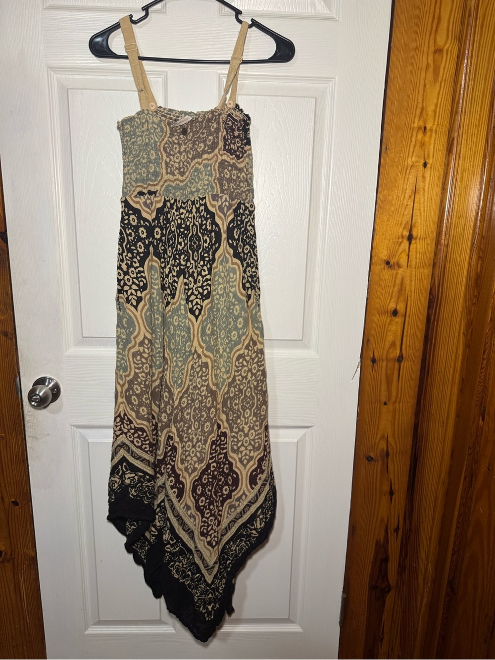 Soft Surroundings Beige, Black & Sage Handkerchief-Hem Dress